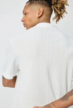 Chemise unie à motif