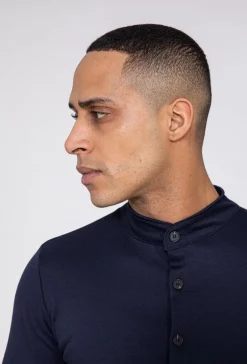 Chemise unie col mao à manches longues