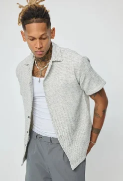 Chemise unie manches courtes