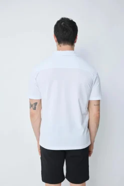 Chemise unie manches courtes