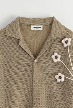Chemise unie manches courtes