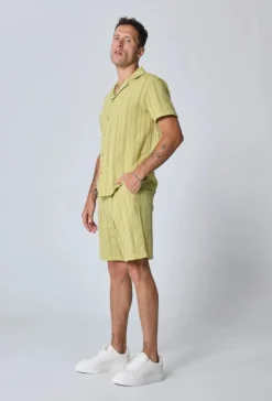 Ensemble à rayures chemise manches courtes short