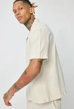 Ensemble chemise à manches courtes et pantalon uni