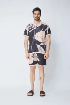 Ensemble chemise et short à motif