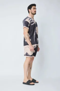 Ensemble chemise et short à motif