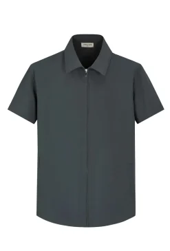 Ensemble chemise et shorts zippé moderne