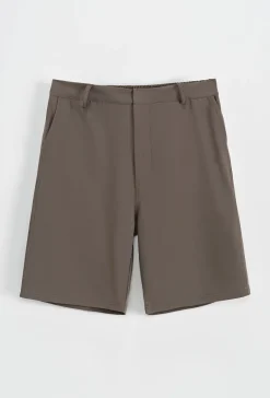 Ensemble chemise et shorts zippé moderne