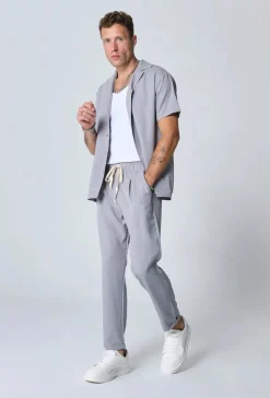 Ensemble chemise manches courtes et pantalon