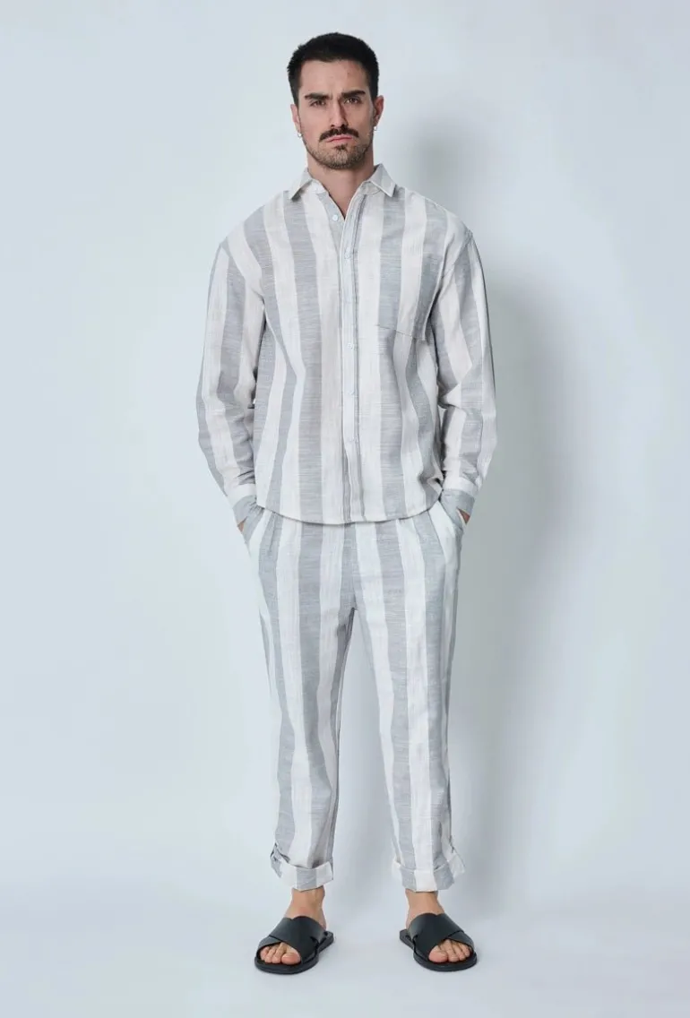 Ensemble chemise pantalon à rayures