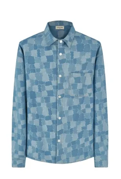 Ensemble chemise pantalon assorti avec un motif de carrés