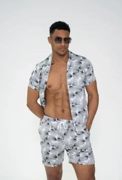 Ensemble chemise short fleuri à motifs floral