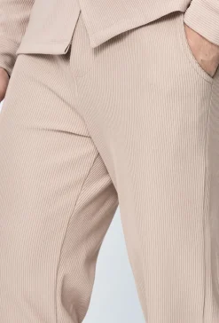 Ensemble plissé chemise et pantalon