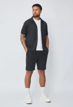 Ensemble short et chemise classique