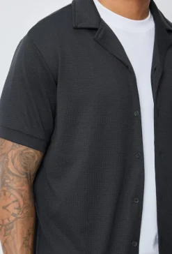 Ensemble short et chemise classique