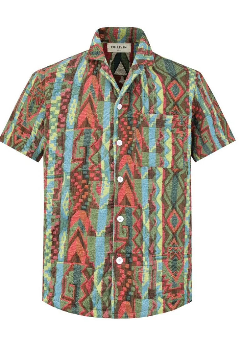 Ensemble short et chemise manche courte a motifs géométriques