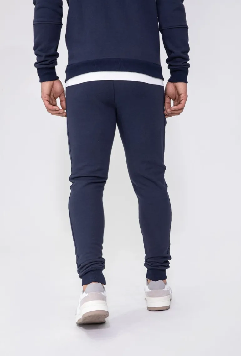 Ensemble sweat à capuche et jogging tendance