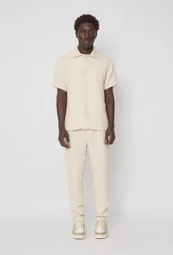 Ensemble tissé chemise et pantalon