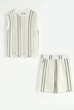 Ensemble t-shirt débardeur short