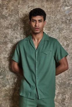 Ensemble uni chemise manches courtes short