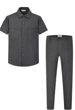 Ensemble uni sophistiqué