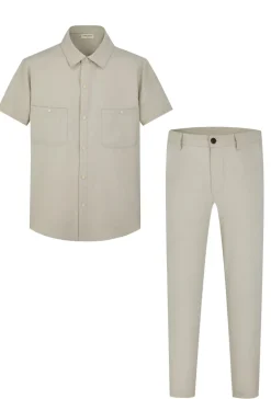 Ensemble uni sophistiqué