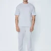 Ensemble uni t-shirt et pantalon