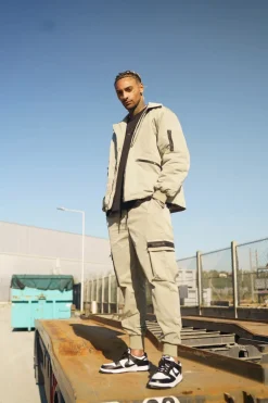Ensemble utility bombers et jogging