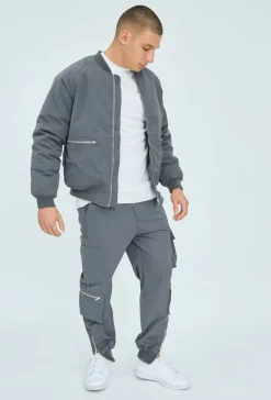 Ensemble utility bombers et cargo zippé