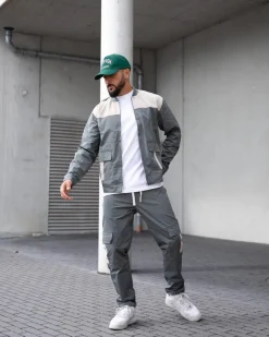 Ensemble veste bomber pantalon cargo