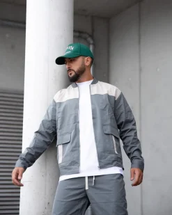 Ensemble veste bomber pantalon cargo