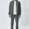 Ensemble veste et pantalon à imprimé chaine graphique
