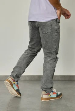 Jean regular fit déchiré