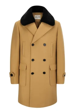 Manteau boutonné col à fourrure