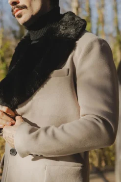 Manteau couleur uni