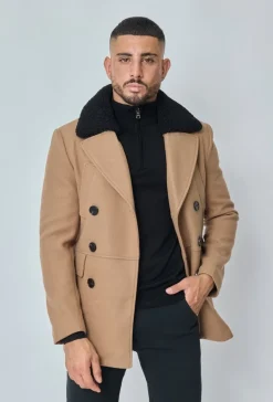 Manteau long boutonné