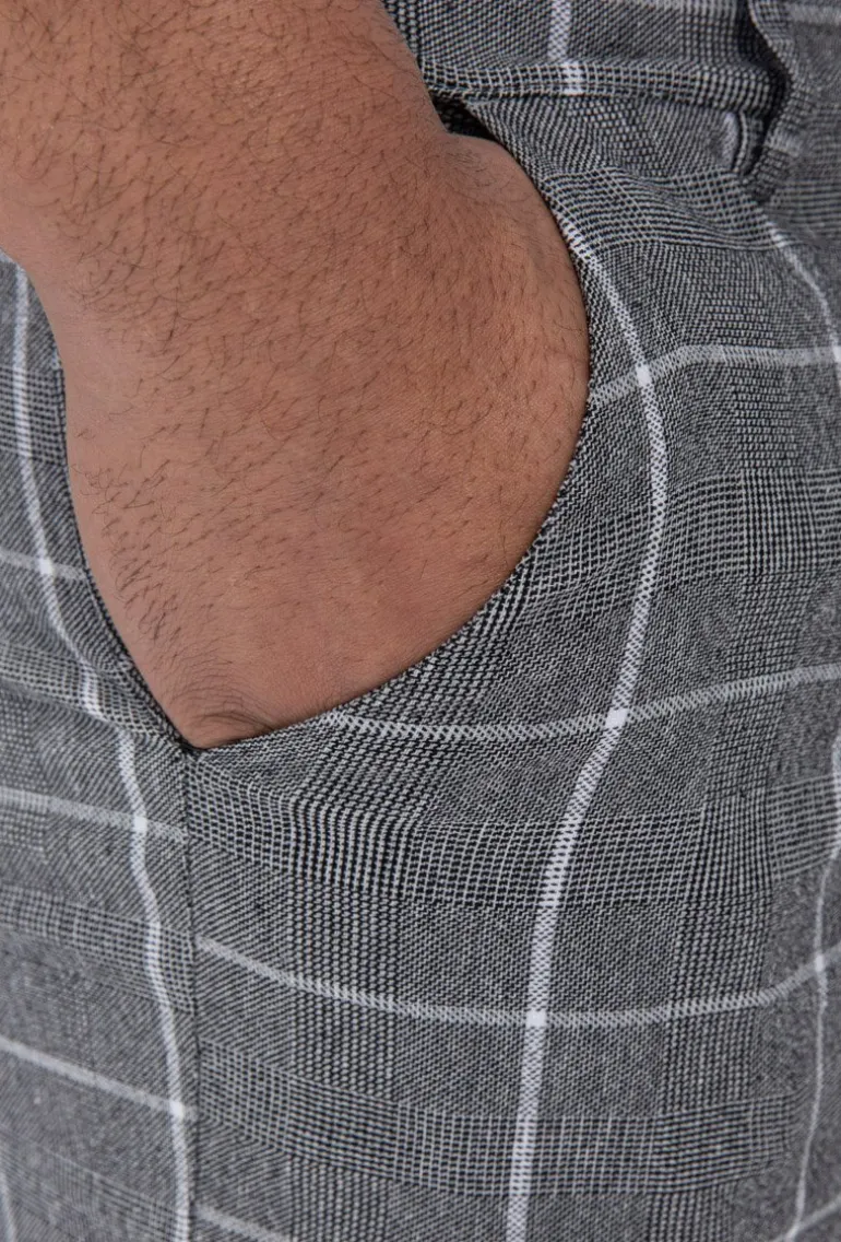 Pantalon à carreaux