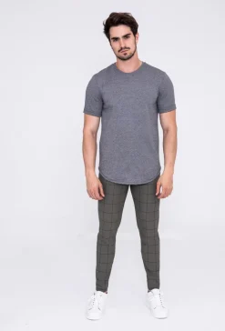 Pantalon à carreaux : style tendance pour homme