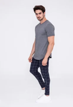 Pantalon à carreaux : style tendance pour homme