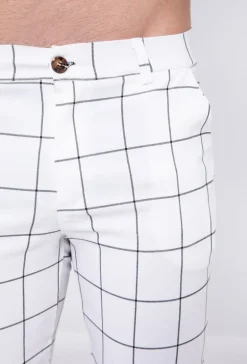 Pantalon à carreaux : style tendance pour homme