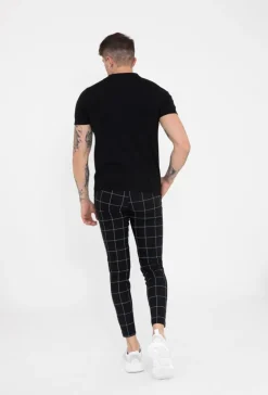 Pantalon à carreaux : style tendance pour homme