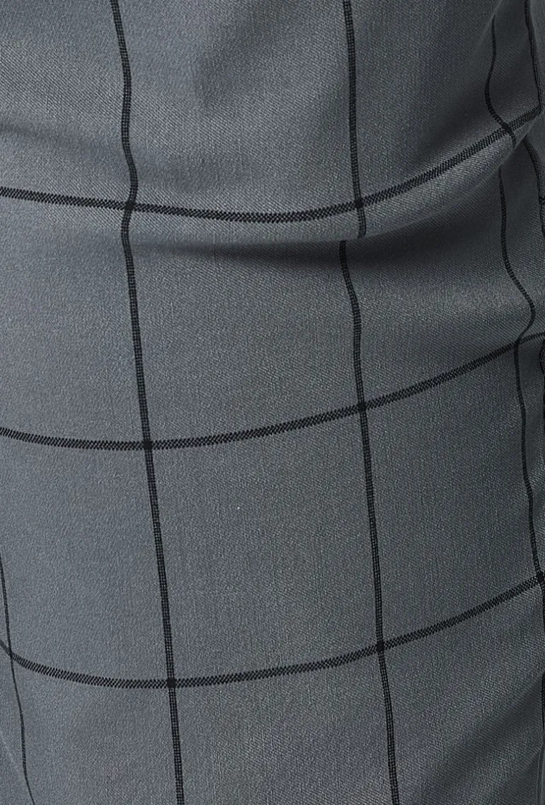 Pantalon à carreaux : style tendance pour homme