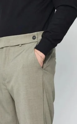 Pantalon à double boutons