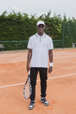 Pantalon ajustable avec ficelle au niveau de la taille