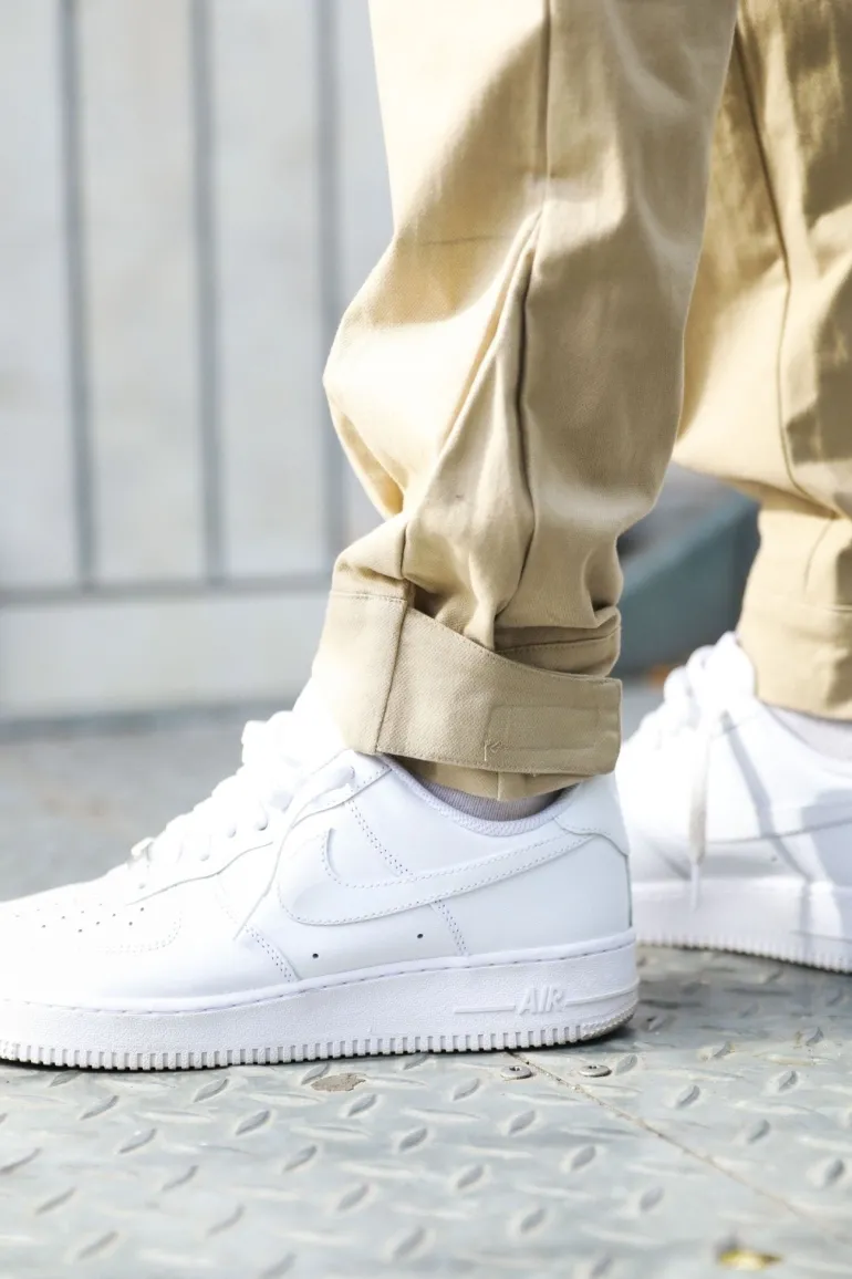 Pantalon cargo jogger avec détail zippé