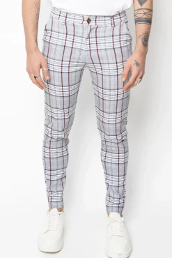 Pantalon chino à carreaux