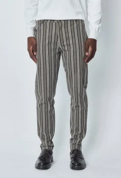 Pantalon chino à rayures