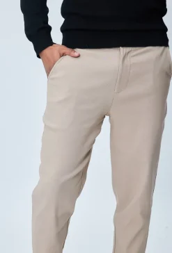 Pantalon chino classique uni