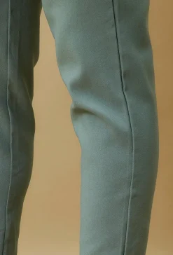 Pantalon chino classique uni