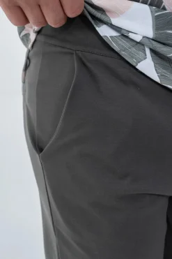 Pantalon chino classique uni