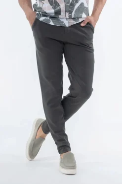 Pantalon chino classique uni